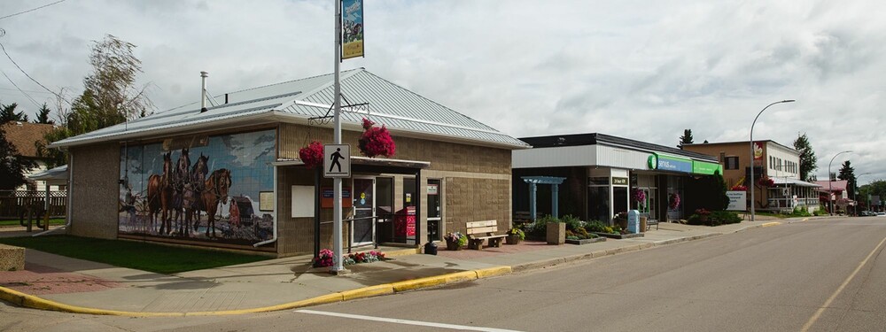Businesses on Main Street Legal